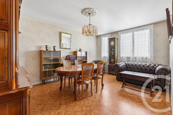 Appartement F3 à vendre  3 pièces - 57,42 m 2   CLICHY  - 92