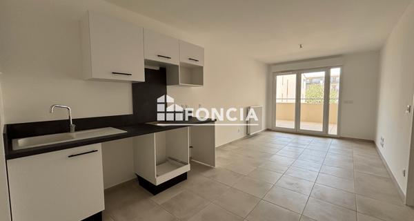 Location Appartement 2 pièces 47.35 m² - Morières-lès-avignon 84310