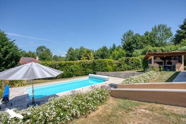 Maison à vendre |  Atur |  7 pièces | 210 m²