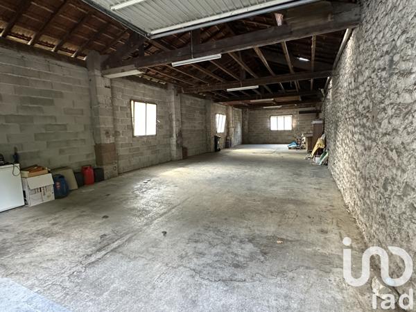 Maison à vendre 13 pièces 215 m² Vals-les-Bains