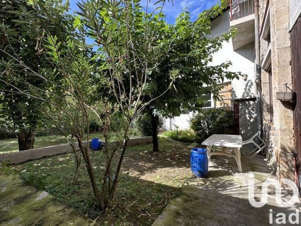 Maison à vendre 13 pièces 215 m² Vals-les-Bains