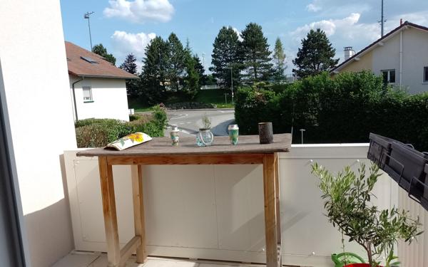 Appartement à louer    2 pièces •  Cruseilles