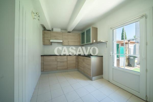 Vente Maison 4 pièces de 71m² - 13290 Aix-en-Provence