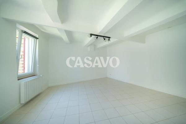 Vente Maison 4 pièces de 71m² - 13290 Aix-en-Provence