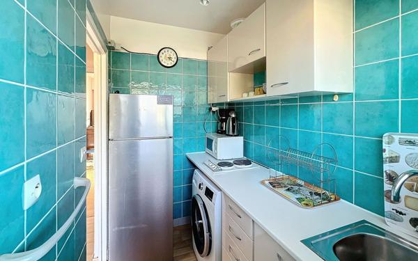 Appartement à vendre    1 pièce •  Saint-Raphaël