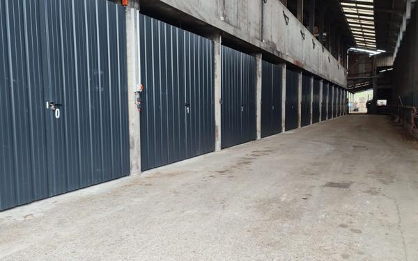 Stationnement à louer    60 m2 Massingy