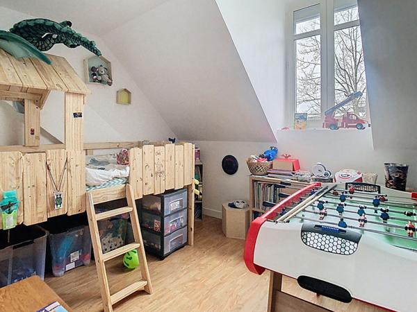 A vendre - Appartement T5 en duplex de 117 m² (141 m² au sol) avec stationnement "Angers Gare/Visitation"