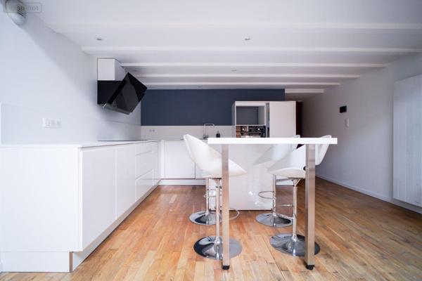 Maison de ville à vendre à Mâcon en Saône-et-Loire (71000), ref : 13779/972   
CENTRE VILLE