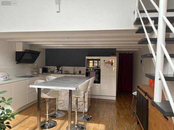 Maison de ville à vendre à Mâcon en Saône-et-Loire (71000), ref : 13779/972   
CENTRE VILLE