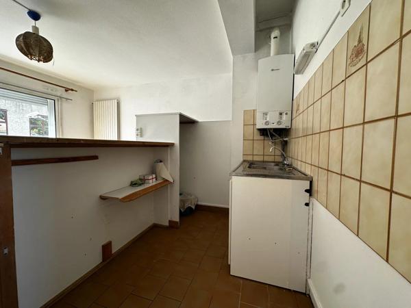 Location                                                      Appartement
                        
                     2 pièces                      38 m2                     à Clermont-l'Hérault