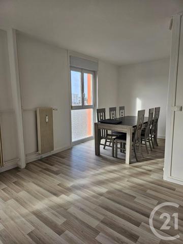 Appartement T4 à vendre  4 pièces - 66,87 m2 REIMS - 51