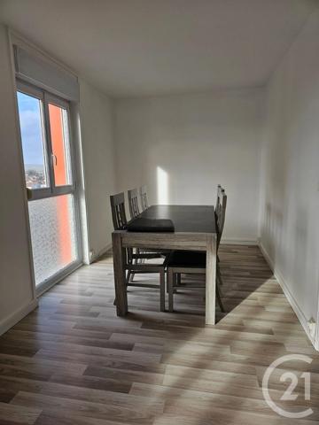 Appartement T4 à vendre  4 pièces - 66,87 m2 REIMS - 51