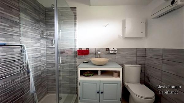 Maison rénovée 125 m² – 4 chambres – Terrain 1 733 m² – calme, proche commodités