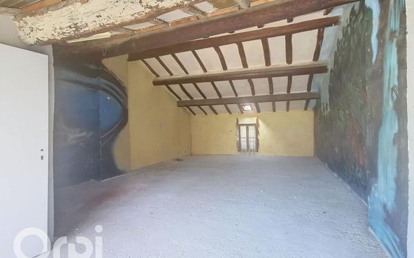 Appartement à vendre    3 pièces •  Le Beausset