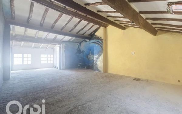 Appartement à vendre    3 pièces •  Le Beausset