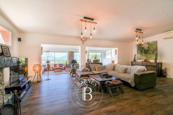 Ajaccio, Maison  220 m² à vendre