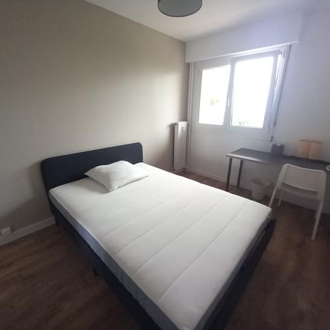 Appartement Besancon 5 4pièce(s)  4 chambres 94 m2  renta à 10 %