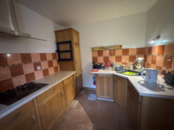 Maison d'environ 180 m² centre bourg en impasse