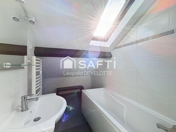 Appartement deux pièces avec garage