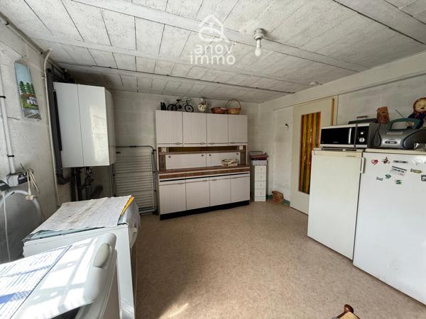 Maison
                                                                                                                                                                                                                                                                                                                        6 pièce(s)                                                                                                                                                                                                          4 chambre(s)                                                                                                                                                                                                          114  m²