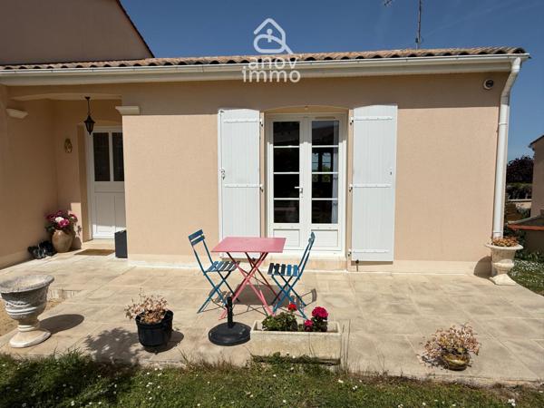 Maison
                                                                                                                                                                                                                                                                                                                        6 pièce(s)                                                                                                                                                                                                          4 chambre(s)                                                                                                                                                                                                          114  m²