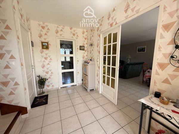 Maison
                                                                                                                                                                                                                                                                                                                        6 pièce(s)                                                                                                                                                                                                          4 chambre(s)                                                                                                                                                                                                          114  m²