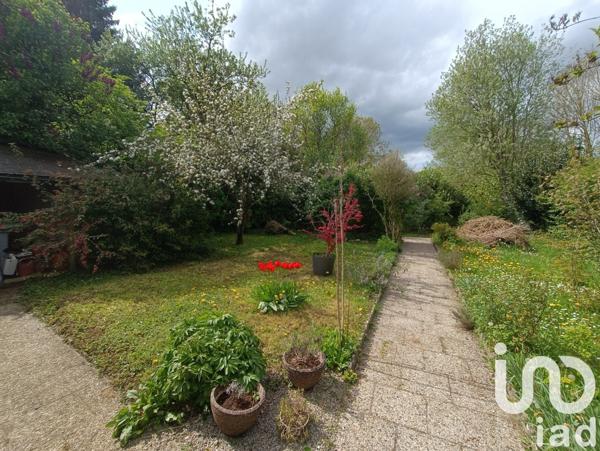 Maison de ville 4 pièces de 136 m² à Courtomer (61390)