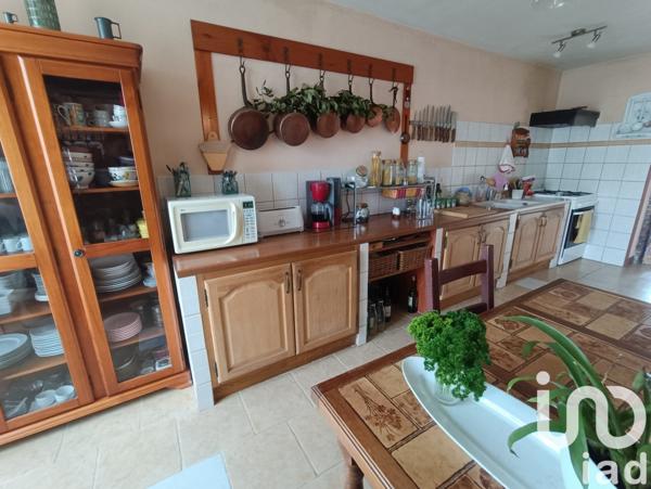 Maison de ville 4 pièces de 136 m² à Courtomer (61390)