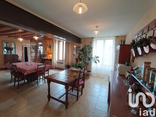 Maison de ville 4 pièces de 136 m² à Courtomer (61390)