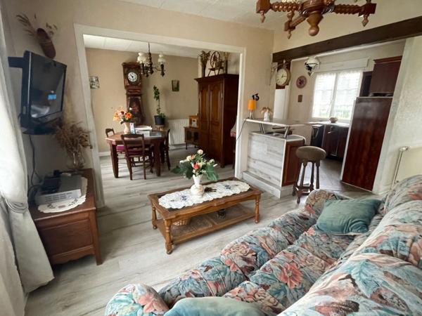 Maison
                                                                                                                                                                                                                                                                                                                        3 pièce(s)                                                                                                                                                                                                          2 chambre(s)                                                                                                                                                                                                          62  m²
