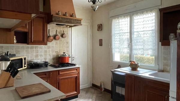 Maison
                                                                                                                                                                                                                                                                                                                        3 pièce(s)                                                                                                                                                                                                          2 chambre(s)                                                                                                                                                                                                          62  m²