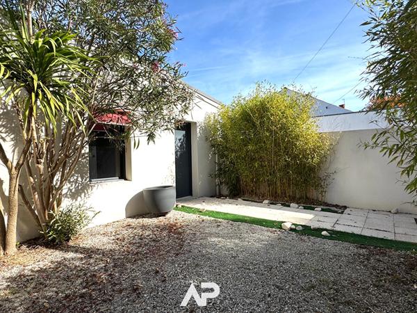 Maison La Rochelle Port Neuf 4 pièces 106 m2 €469 000 ** - Référence HDO642D