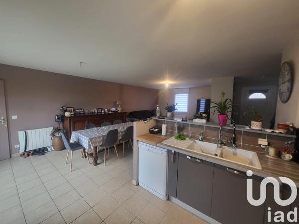 Maison 6 pièces de 109 m² à Sainte-Hermine (85210)