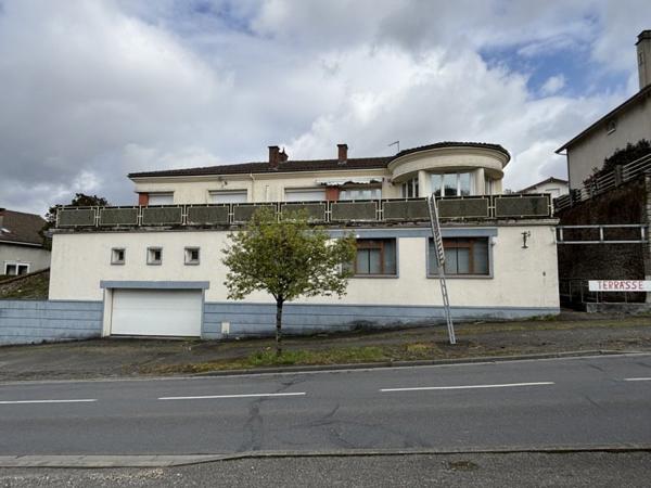 Maison à vendre |  Châlus |  9 pièces | 238 m²