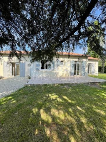 Plain-pied de 116 m² à fressines, 4 chambres jardin et garage.