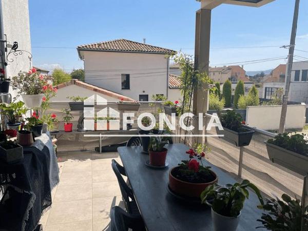 Location Appartement 3 pièces 63.6 m² - 447 RUE DES CORDIERS Tournon Sur Rhone 07300