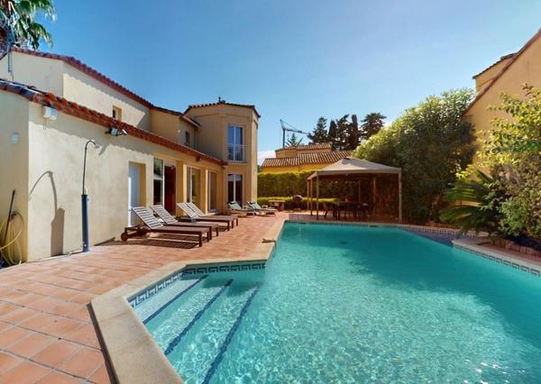 Maison à vendre |  Agde |  5 pièces | 130 m²
