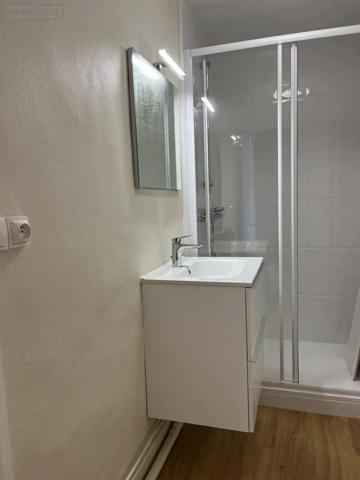 Location - Appartement Laval 53000 4 pièces 62 m 2 145 m 2