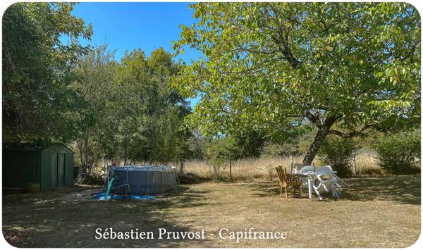 Dpt Dordogne (24),Maison en pierre à vendre Proche Thiviers (24800), P5 140m2, terrain 1715m2, dépendance.