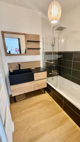 A VENDRE MAISON 5 PIECES - 44150 ANCENIS-SAINT-GEREON