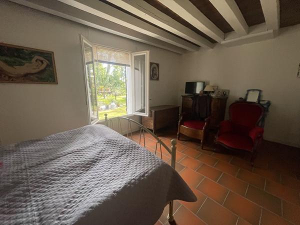 Vente Maison160 m² - 4 Pièces - INEUIL (18160)