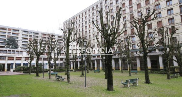 À vendre Appartement 5 pièces 84 m² - Meudon La Foret 92360