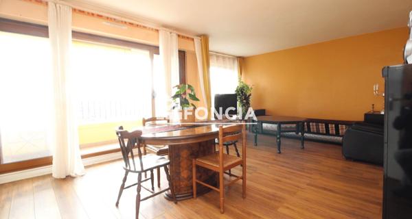 À vendre Appartement 5 pièces 84 m² - Meudon La Foret 92360