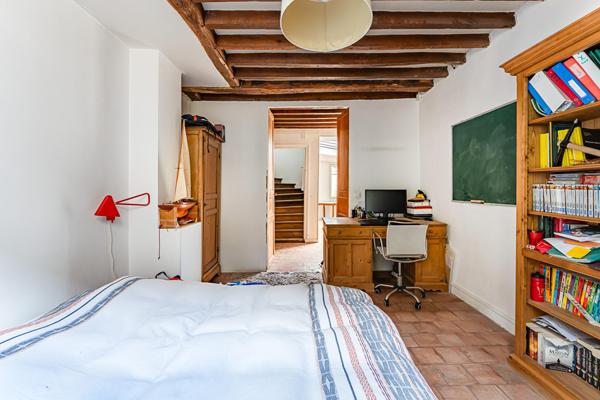 Au coeur de Fontenay-aux-Roses, maison d’exception au cachet préservé