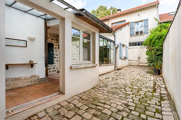 Au coeur de Fontenay-aux-Roses, maison d’exception au cachet préservé