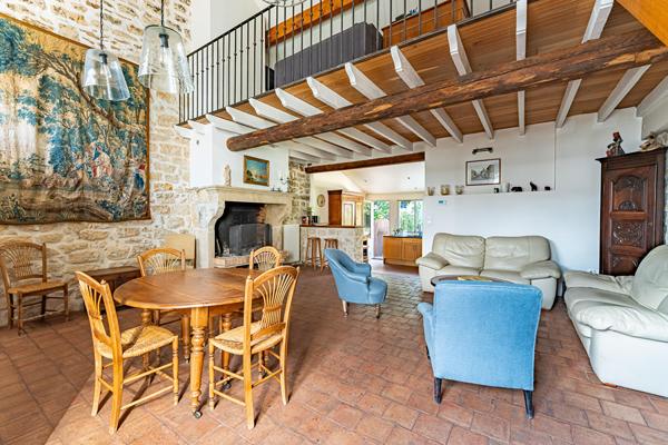 Au coeur de Fontenay-aux-Roses, maison d’exception au cachet préservé