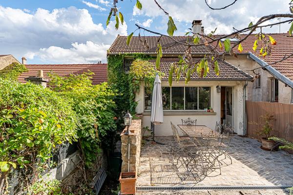 Au coeur de Fontenay-aux-Roses, maison d’exception au cachet préservé