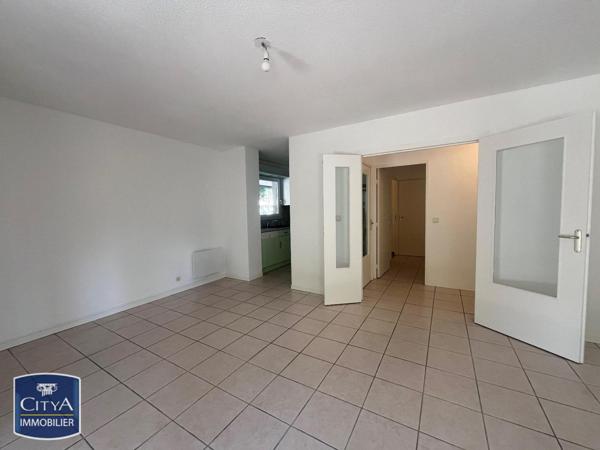 Appartement à louer 2 pièces 51.92m²