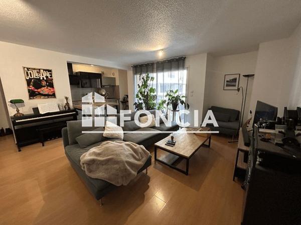 Location Appartement 2 pièces 57.1 m² - 57 BIS RUE CROIX VERTE/RUE DE FLORENCE Albi 81000