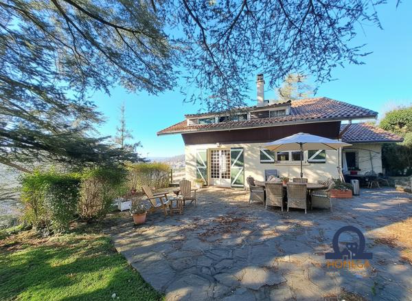 La Tour-en-Jarez (42580) Maison 7 pièces La Tour en Jarez